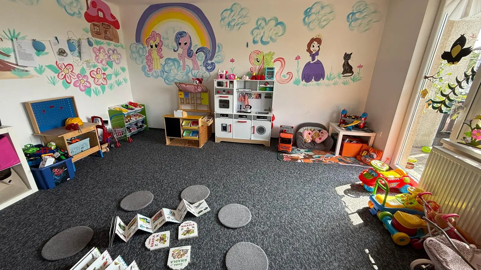 Farmářská DS Skřítek Újezd